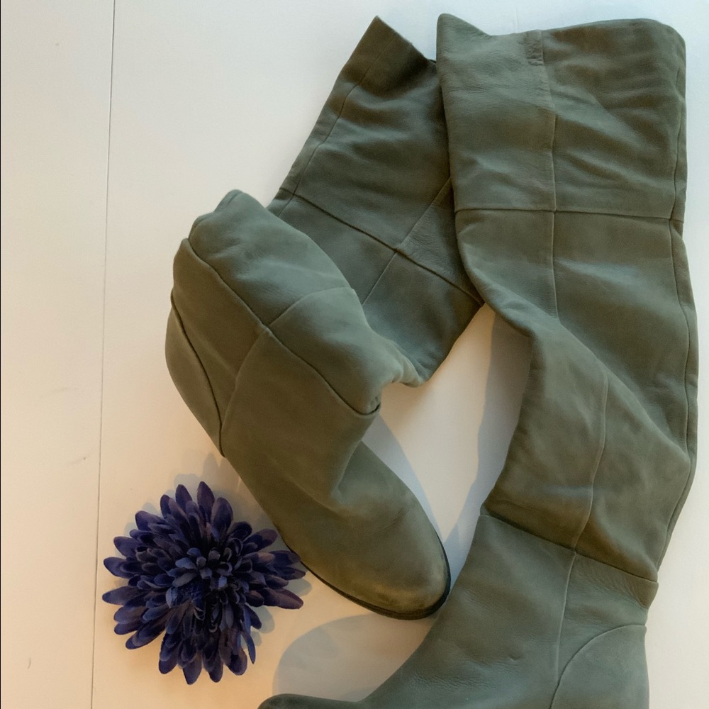 Over the knee boots